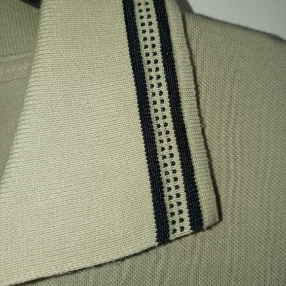 Its Africa Men's Khaki Polo Embroidered Elephant On Front Textured Collar M - Picture 5 of 9